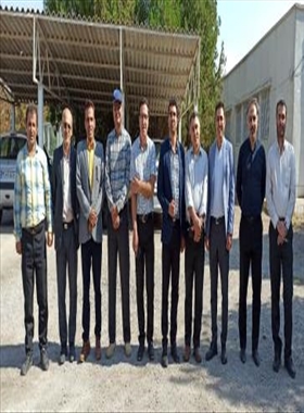 در  روز سه شنبه مورخه 4/7/1402 نشستی با حضور تعدادی از اعضای هیئت علمی دانشکده کشاورزی دانشگاه شهید مدنی آذربایجان و تعدادی از اعضای هیئت علمی مرکز تحقیقات کشاورزی استان انجام شد.